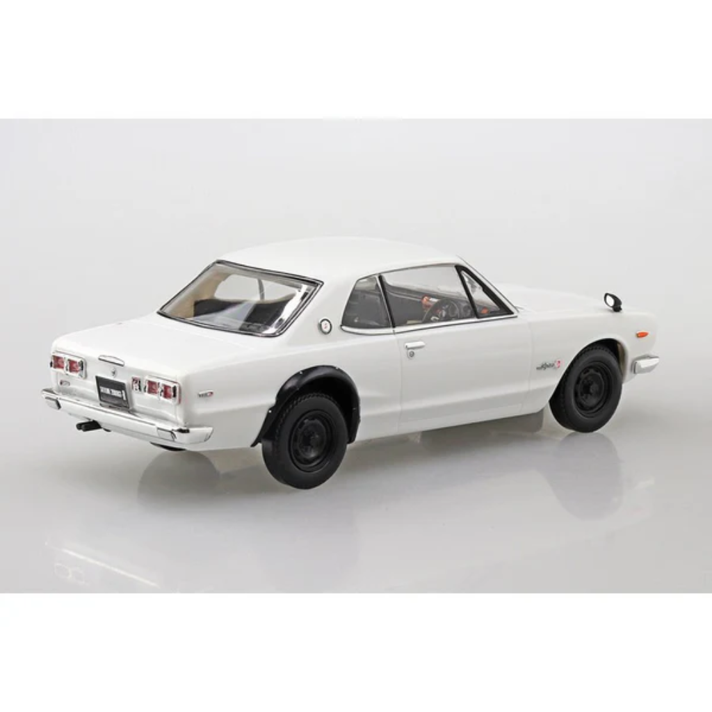 1/32 SNAP NISSAN SKYLINE 2000 GTR (White) Model Car Kit Aoshima