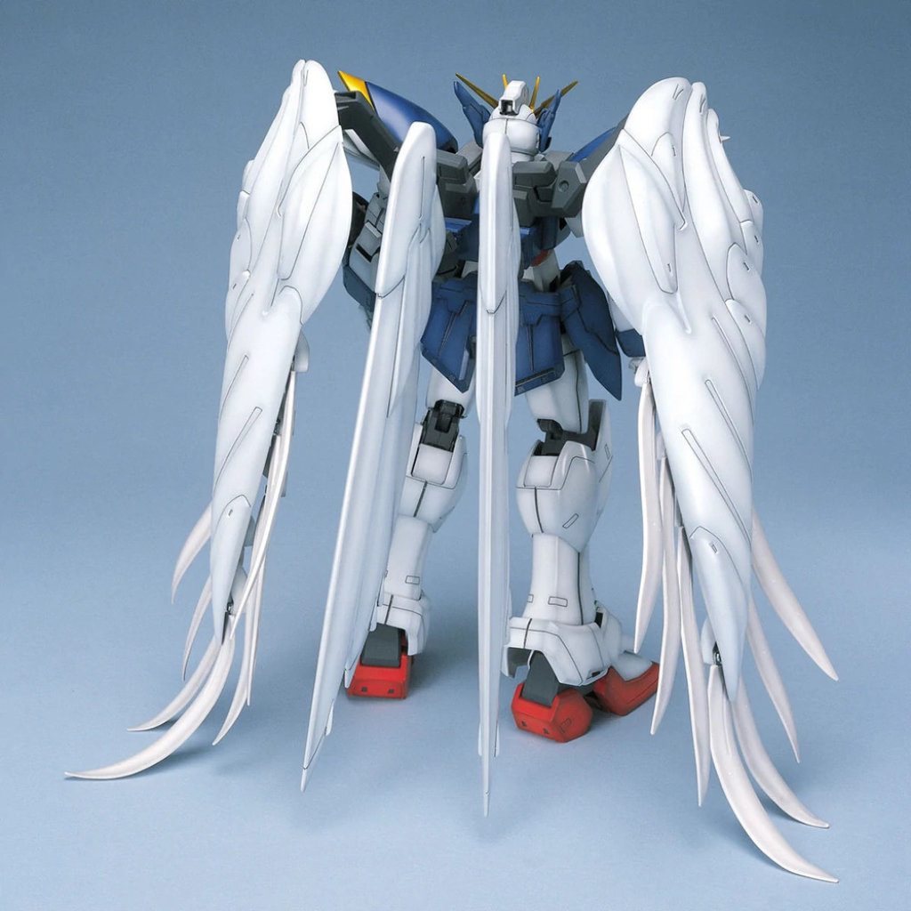 PG 1/60 WGUNDAM ZERO CUSTOM Gundam Model Kit Bandai   